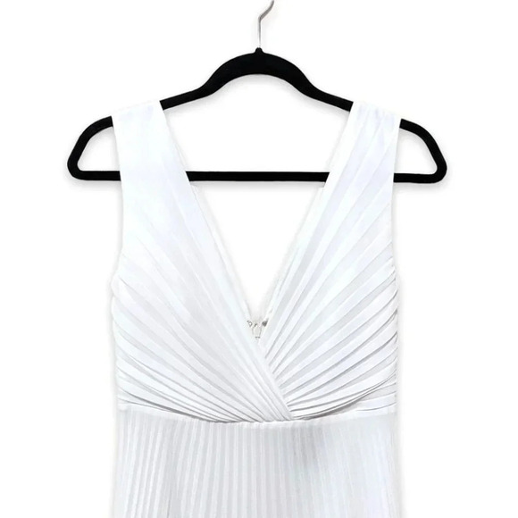 NWT Anthropologie BHLDN Badgley Mischka Sloane Dress White Plunge Maxi Size 2 - Picture 7 of 14